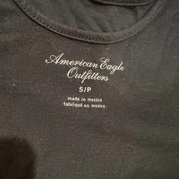 AMERICAN EAGLE Low Back Black Crop Top T Shirt - size small - Picture 3 of 4